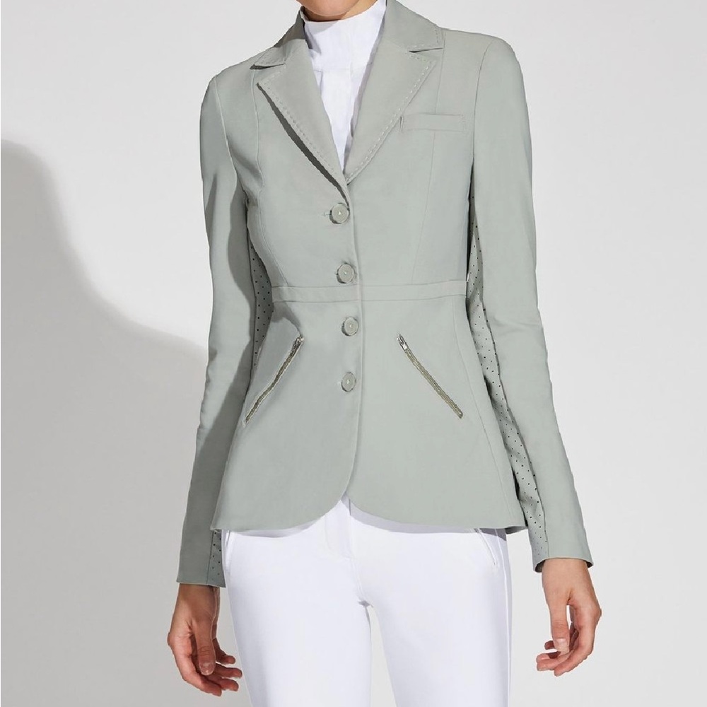 Women's Gray Show Jacket